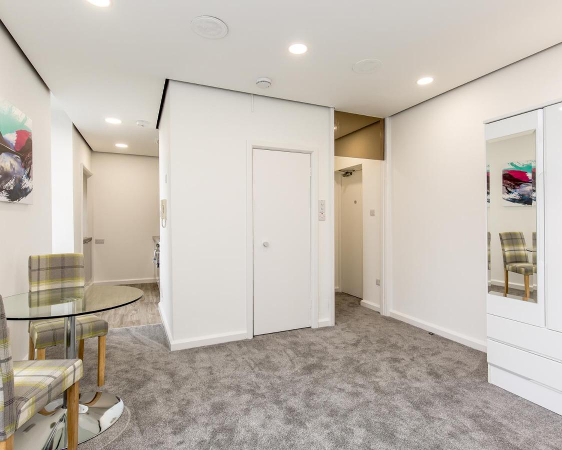 Refurbished Studio Next To The Royal Mile Daire Edinburgh Dış mekan fotoğraf